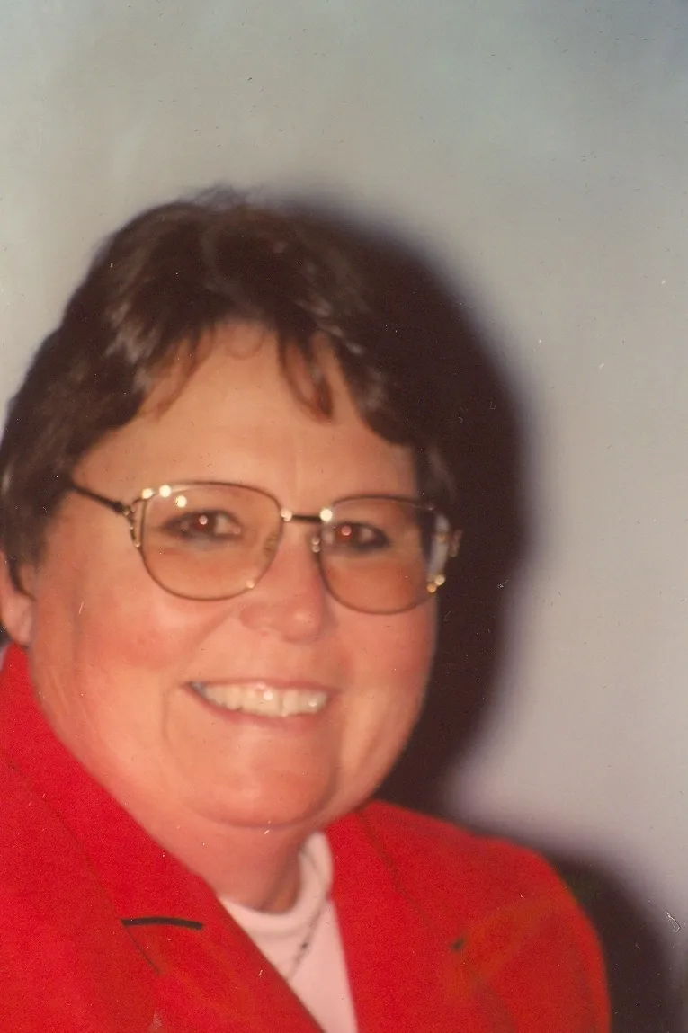 The patient before her weight loss, with a fuller face.