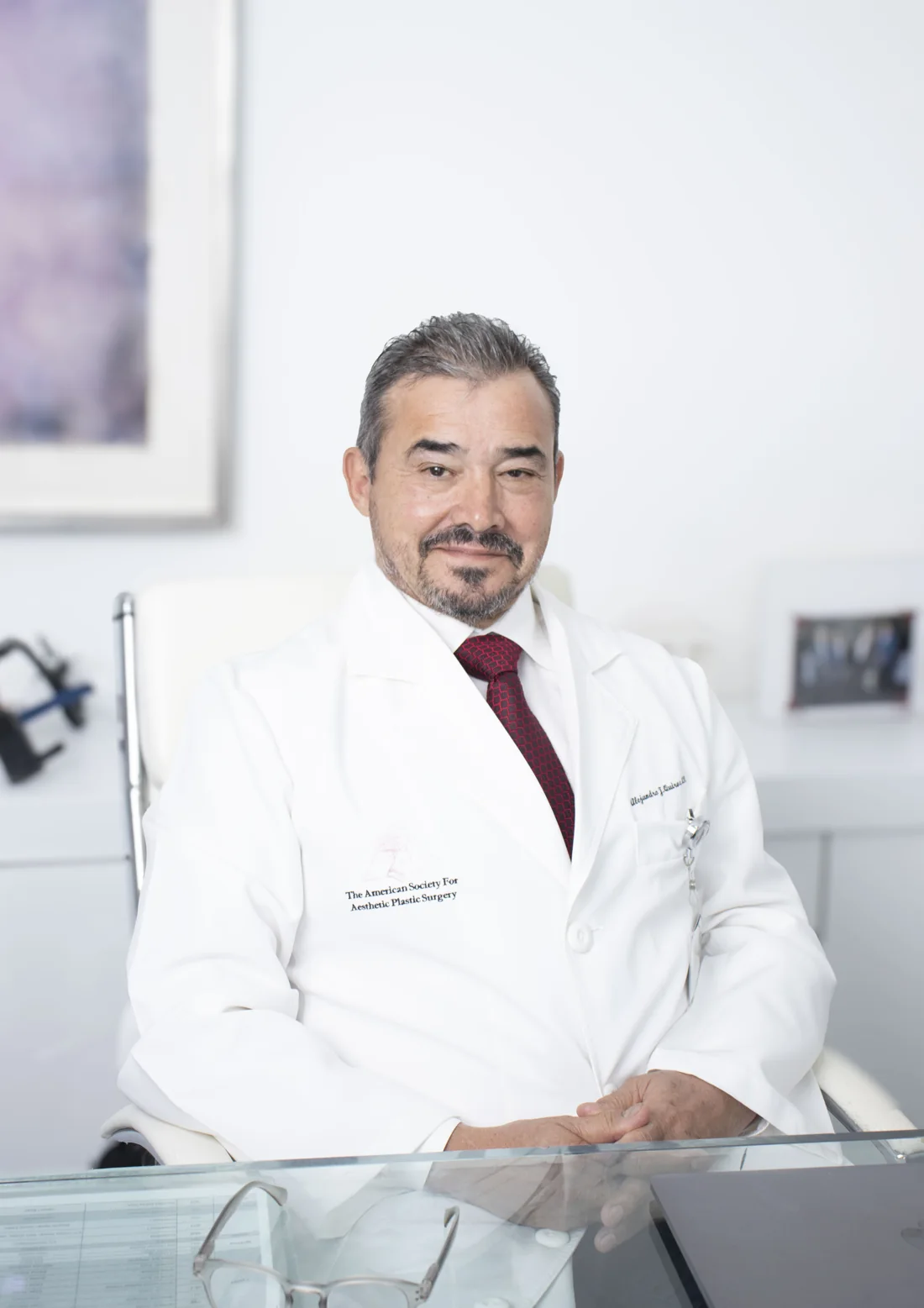 Dr. Alejandro Quiroz, facial plastic surgeon in Tijuana, Mexico.